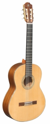 A15 i gruppen Guitar / Klassisk og Spansk Guitar / Admira / Klassisk hos Crafton Musik AB (350039255034)