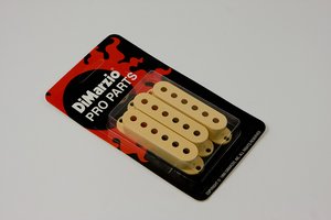 DM2001CR i gruppen Tilbehr Strengerinstrumenter / Hardware / Pickup Covers hos Crafton Musik AB (376506327650)